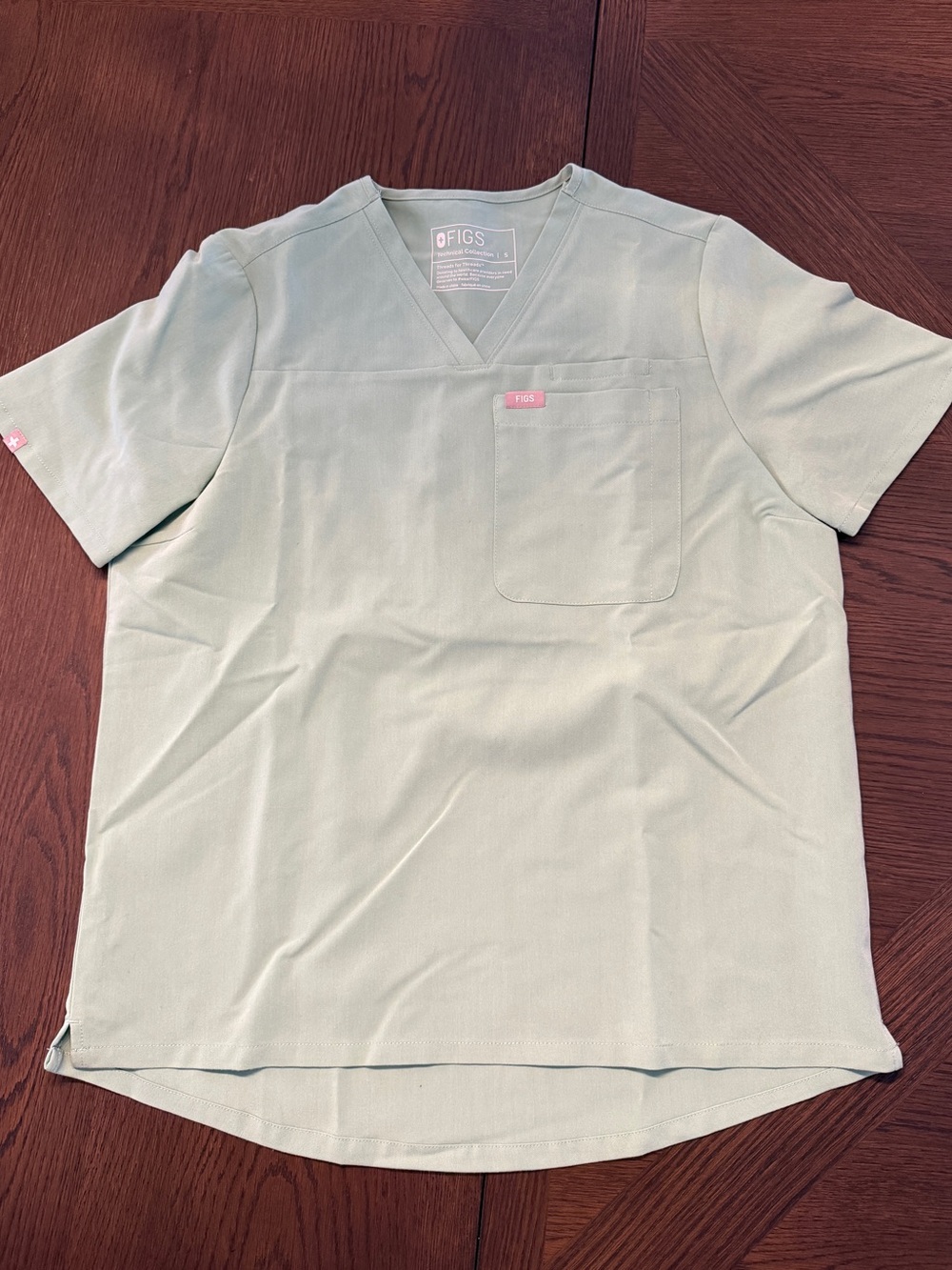 FIGS Casma Scrub Top